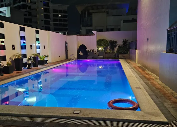 Cozy & Unwind Stamford Executive *